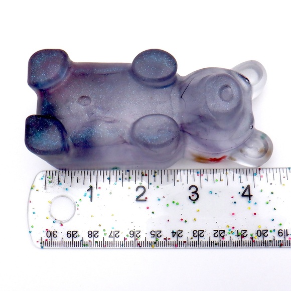 Jumbo Resin Gummy Bear & Base Lamp - Picture 15 of 16